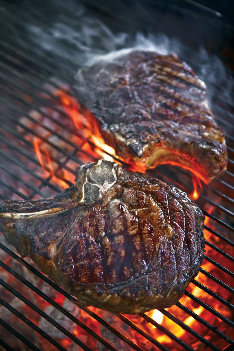 How to Grill a Steak on Charcoal