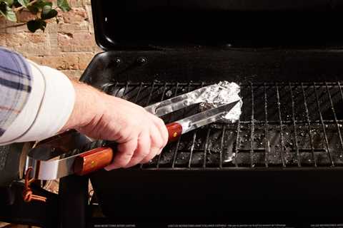 Cooking on the Grill With Foil Packets