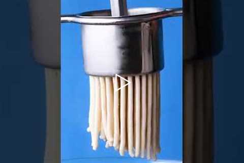 Make instant noodles with a potato ricer! #shorts