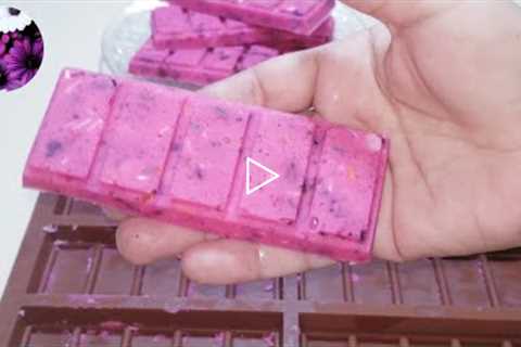 Pink Rose Chocolate//How to make Rose chocolate at home // 5 minutes easy chocolate recipe by C.I.K