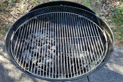 A Beginners Guide to Using a Charcoal Grill