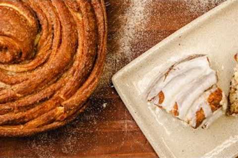 Buddy Valastro Spins the Cinnamon Roll Into a Giant Cake!