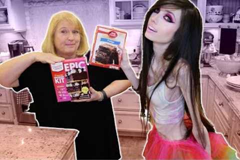 BAKING A CAKE WITH MY MOM | Eugenia Cooney