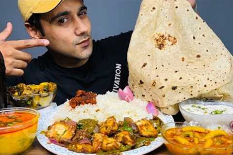 Eating Cheese Chilli, Daal Tadka, Aloo Pakora ki Sabji, Aloo Bengun With Rice & Rumali Roti |..