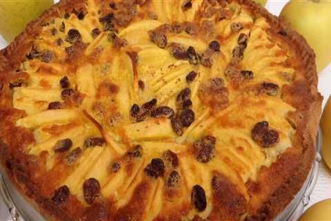 Comment faire une tarte aux pommes et aux raisins ?