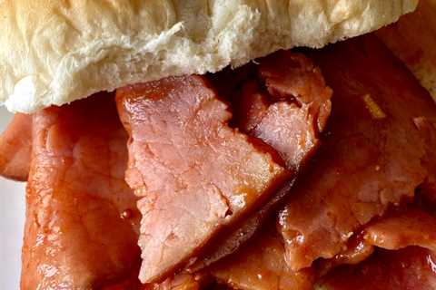 CROCK POT HAM SANDWICHES