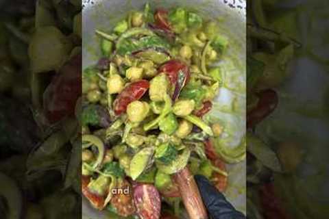 Avocado Cucumber Salad #healthy #vegan #veganrecipes #salad