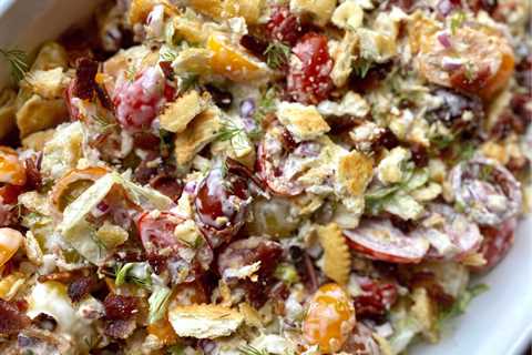 BLT CRACKER SALAD