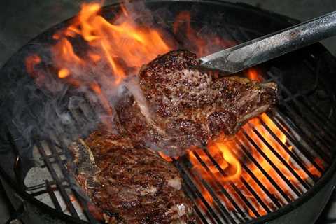 How to Grill a Steak the Right Way