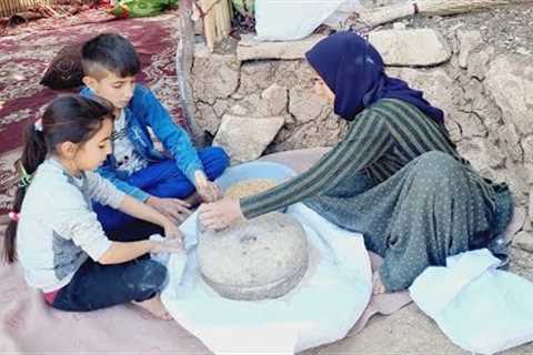 Cooking delicious traditional food by the nomadic family(iran 2023)