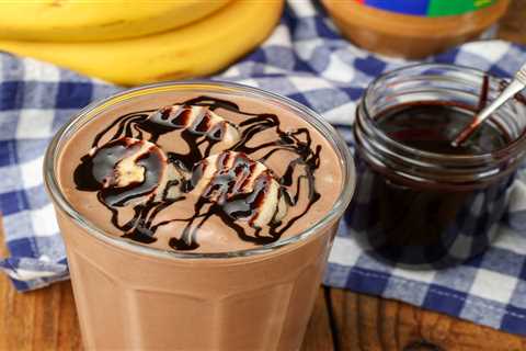 Chocolate Peanut Butter Smoothie