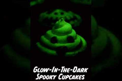 Glow in the dark spooky cupcakes #shorts