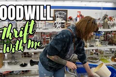 Straight Out Of The FRESH CART | Goodwill Thrift With Me | Reselling