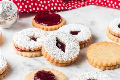 Linzer Cookies