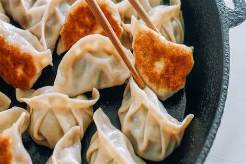 Pork and Chive Dumplings: A Delicious Addition to Your Chinese Cooking Repertoire