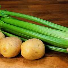 I never get tired of cooking potatoes with celery like this! Healthy, easy and delicious