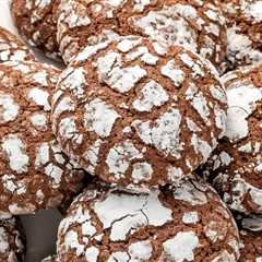 Chocolate Crinkle Cookies