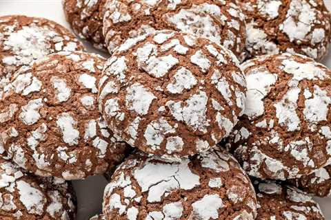 Chocolate Crinkle Cookies