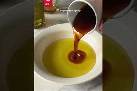 *VIRAL* 2 INGREDIENT CARAMEL SAUCE 🤌🏻 #shorts