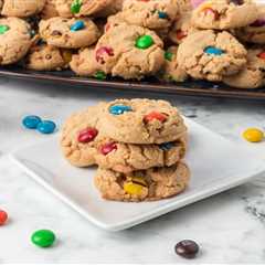 Peanut Butter M&M Cookies